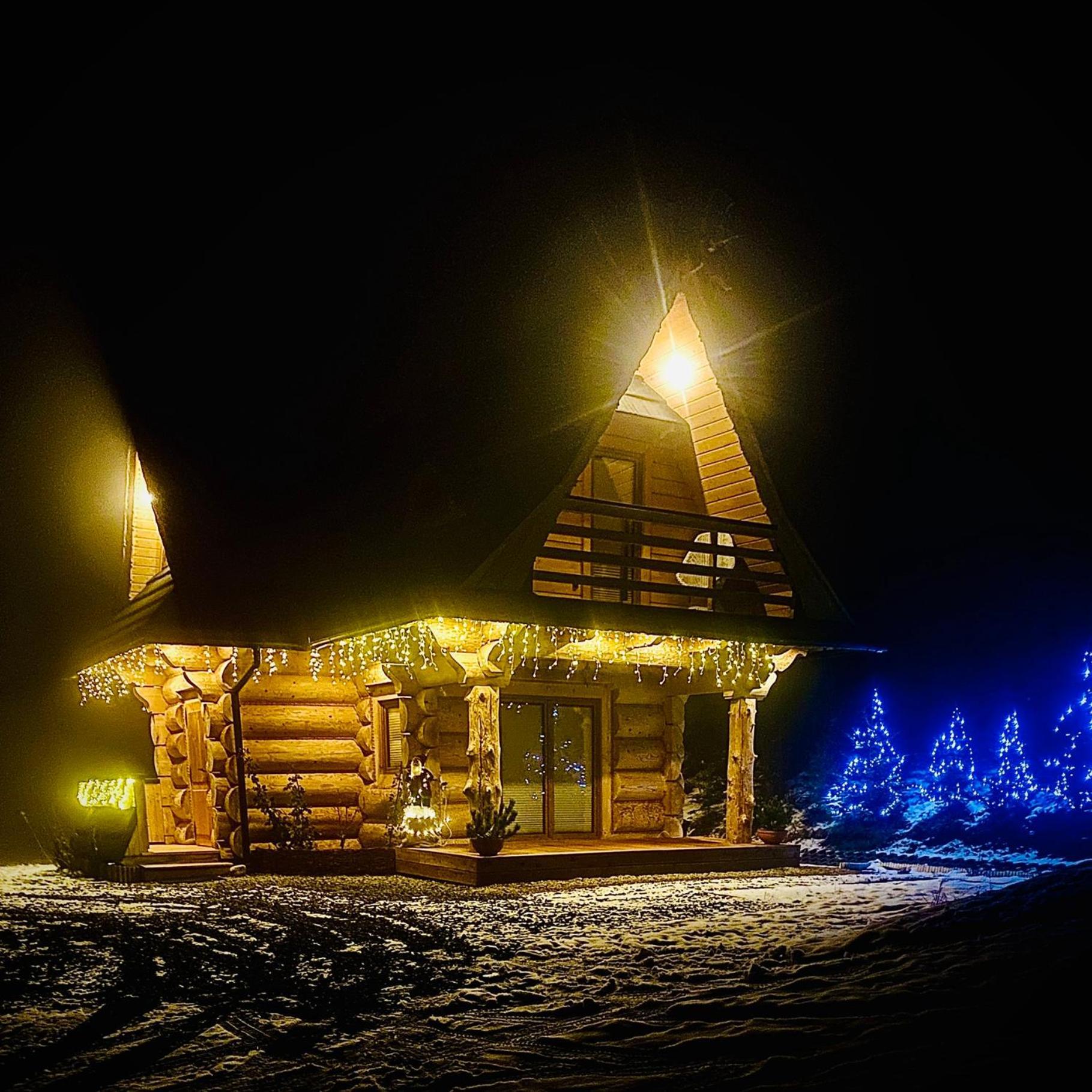 Malowany Domek W Gorach Ciche  Exterior foto